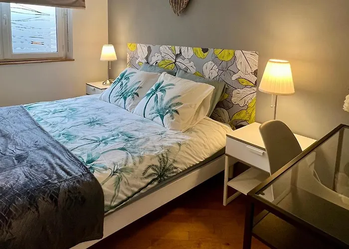 Magnifique 4 Personnes - 2 - 2 Sdb - Grande Terrasse Rue Des Tetes - Centre * Colmar