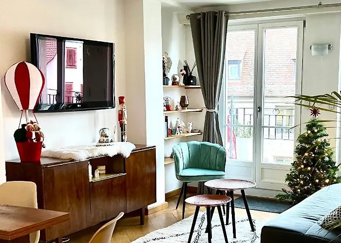 Magnifique 4 Personnes - 2 - 2 Sdb - Grande Terrasse Rue Des Tetes - Centre *